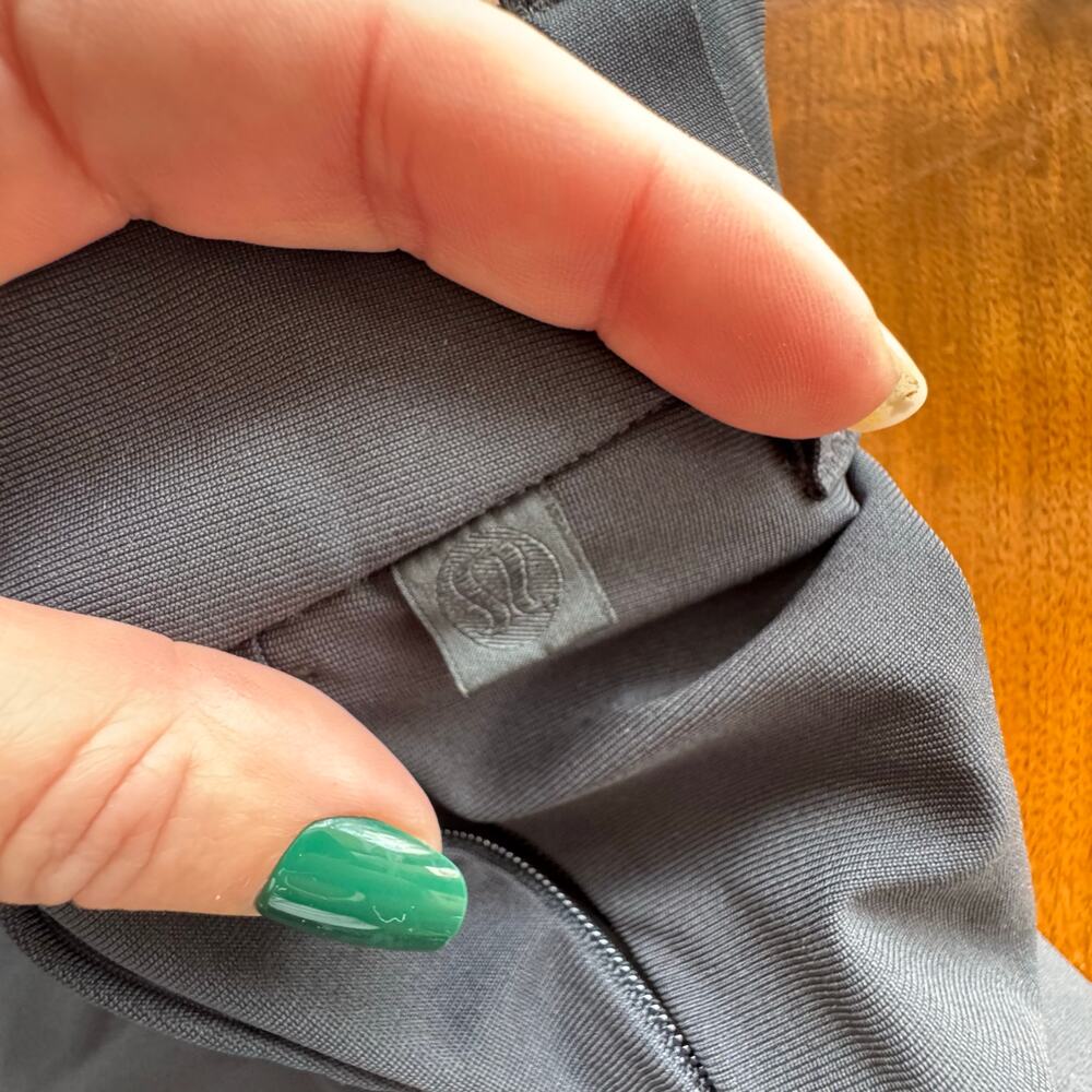 Lululemon Commission Pant Slim *Warpstreme 34" asphalt Grey inseam 29 - Picture 4 of 8